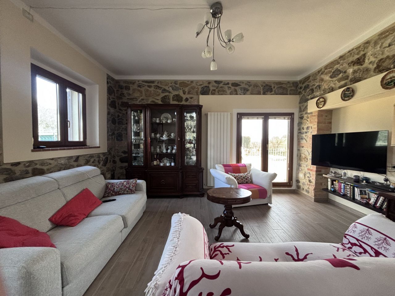 Rustico con giardino in localita' la macchia, Grosseto