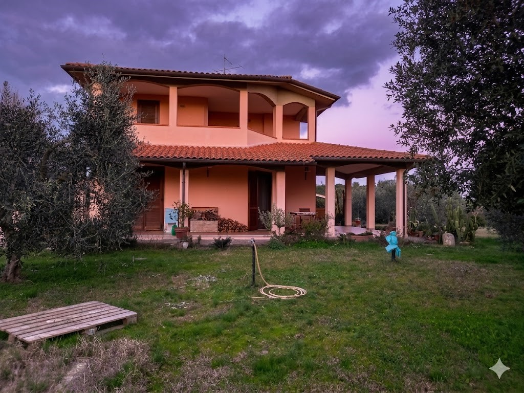 Villa in vendita in strada san luigi, Grosseto