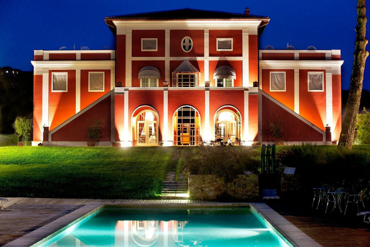 Stabile/Palazzo con giardino in le guardiole, Capalbio