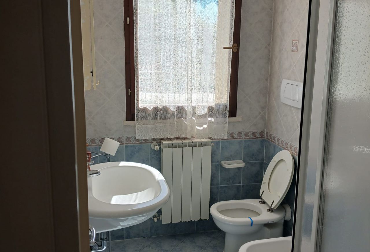 Casa indipendente arredata in affitto in via fazzi, Grosseto