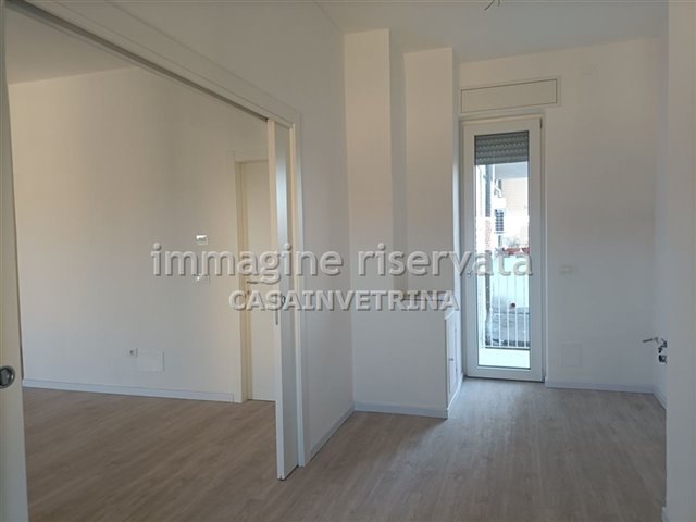 Appartamento con terrazzo in via giulio cesare, Grosseto