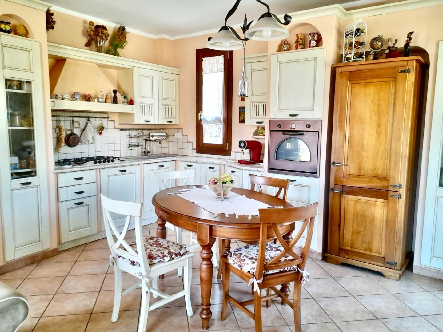 Trilocale con giardino, Montopoli in Val d'Arno san romano