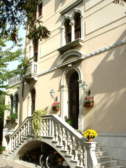 Villa con terrazzo, Treviso centro storico
