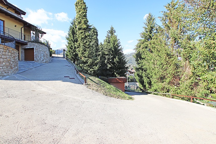 Terreno edificabile in vendita a Palazzago