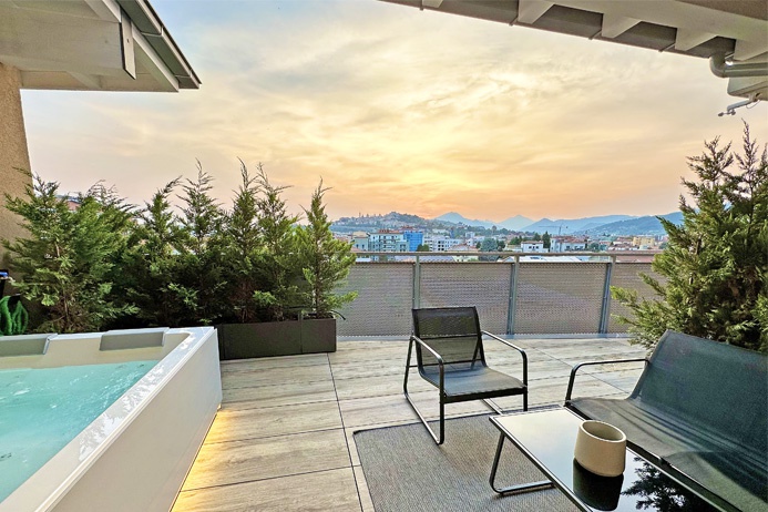 Attico in vendita a Bergamo, Borgo Palazzo