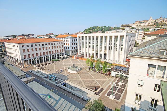 Appartamento in affitto a Bergamo, Centrale