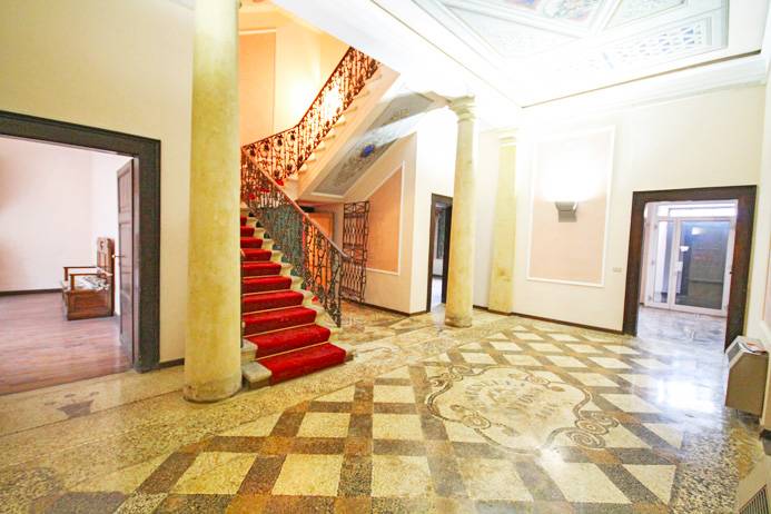 Studio/Ufficio in affitto a Villafranca di Verona