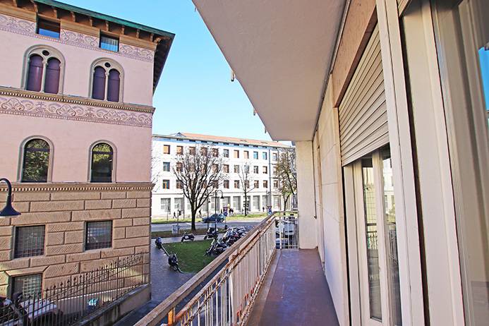 Appartamento in vendita a Bergamo, Centrale