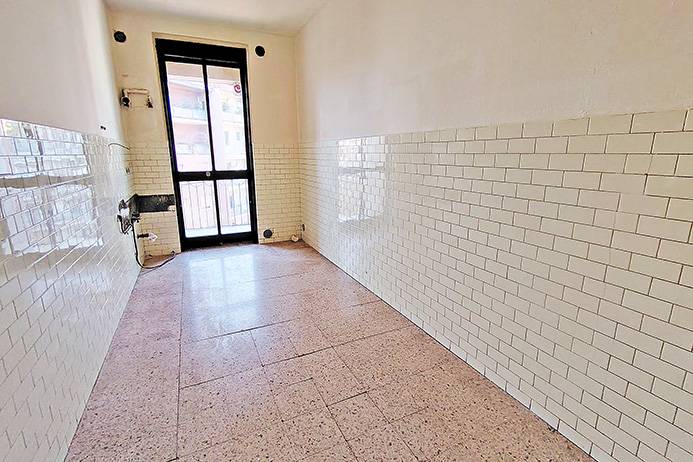 Appartamento in vendita a Bergamo, Centrale