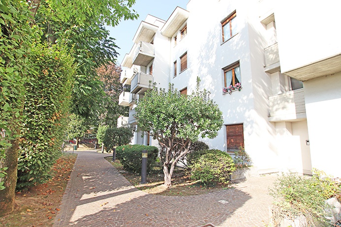 Appartamento in vendita a Bergamo, Finardi