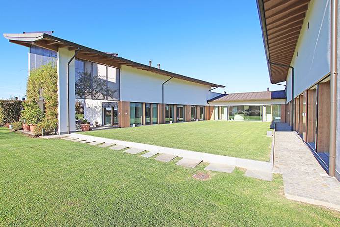 Villa in vendita a Treviolo, Roncola