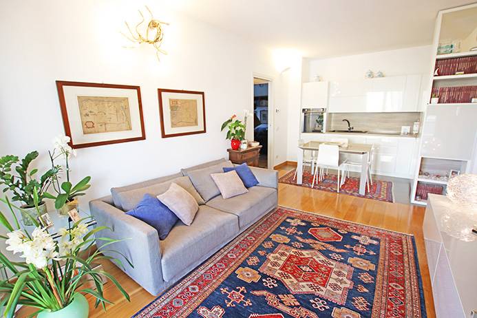 Appartamento in vendita a Bergamo, Centrale