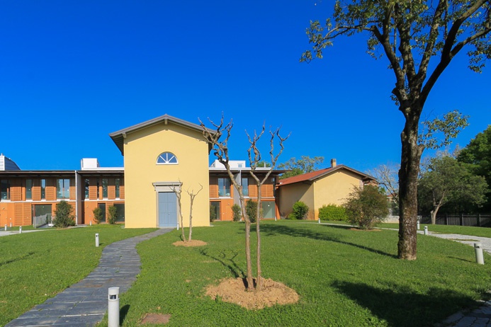 Casa indipendente in vendita a Bergamo, Redona