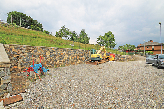 Terreno edificabile in vendita a Gazzaniga, Orezzo
