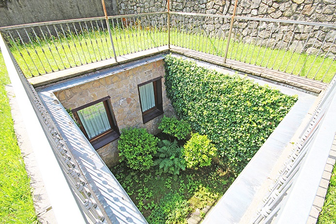 Villa in vendita a Selvino