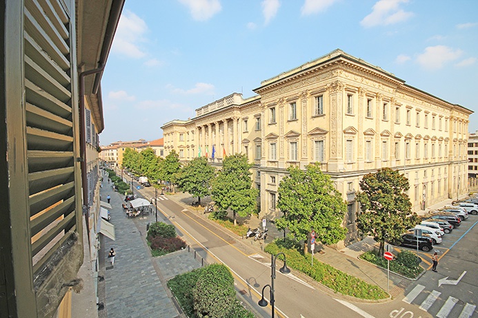 Studio/Ufficio in affitto a Bergamo, Centrale