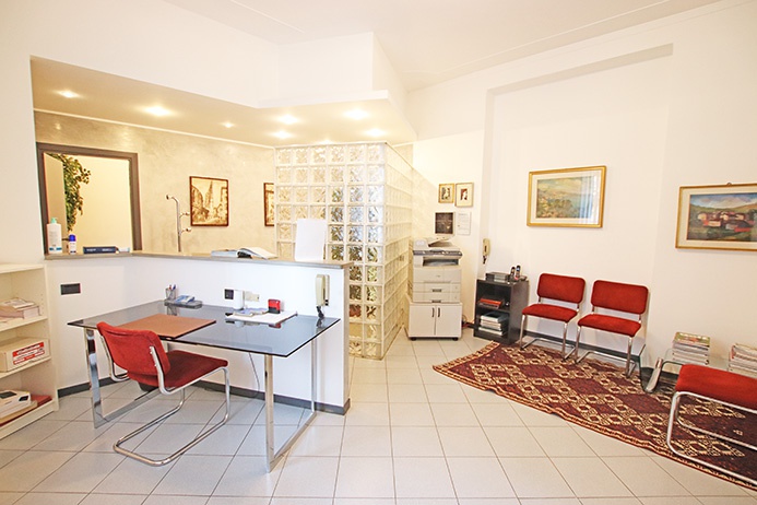 Studio/Ufficio in vendita a Bergamo, Zona Piscine-Conca d'Oro