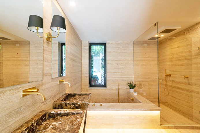 Villetta Bifamiliare in vendita a Milano, Novara