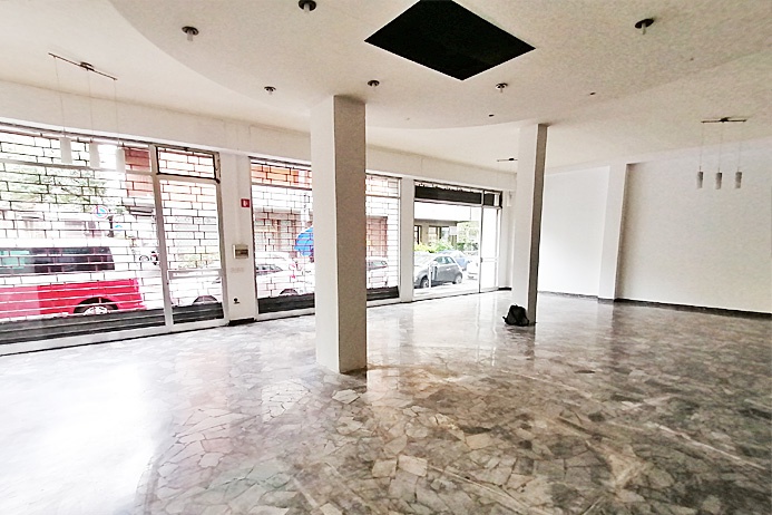 Negozio in vendita a Bergamo, Centrale