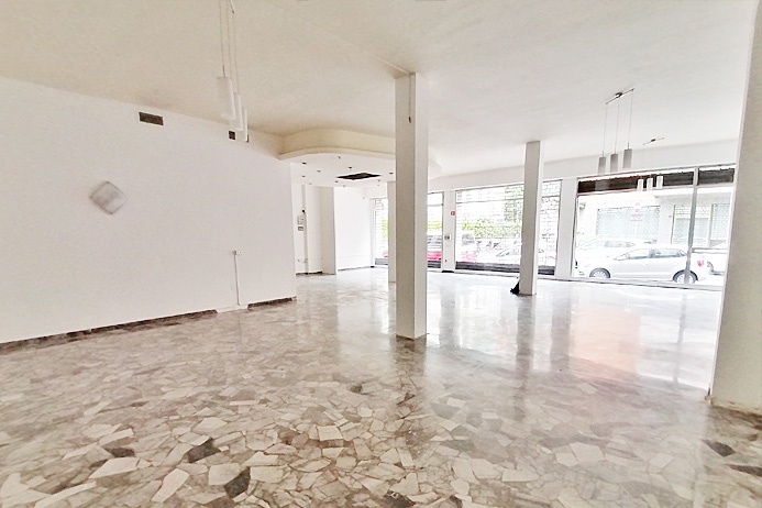 Negozio in vendita a Bergamo, Centrale