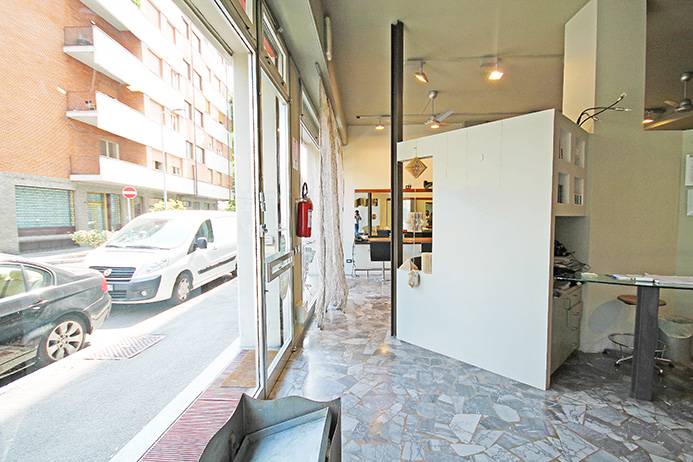 Negozio in vendita a Bergamo, Centrale
