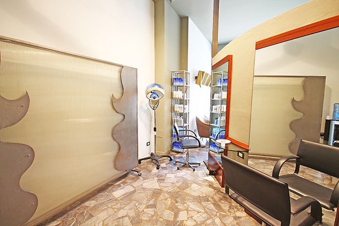 Negozio in vendita a Bergamo, Centrale