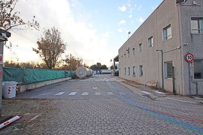 Capannone in vendita a Busto Arsizio, Sacconago