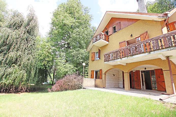Villa in vendita a Vedeseta, Reggetto