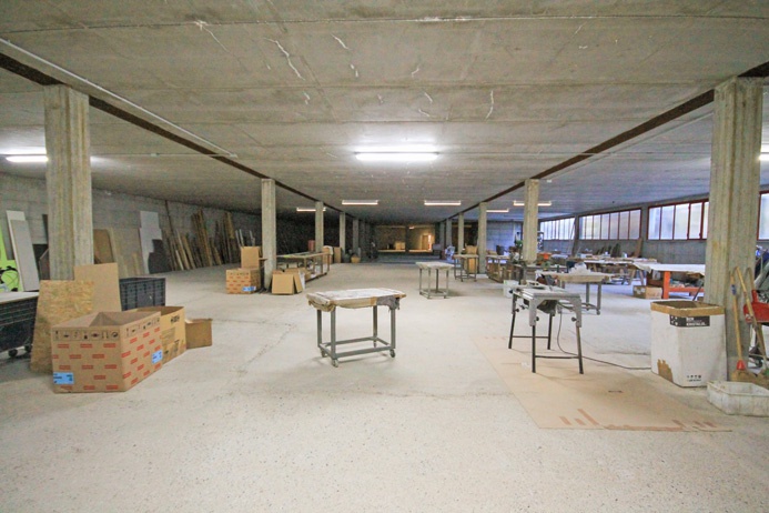 Magazzino in vendita a Osio Sopra