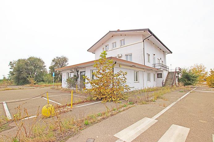 Capannone in vendita a Castelnovetto