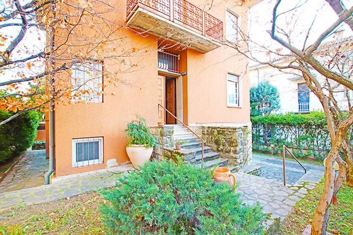 Villa in vendita a Bergamo, Centrale