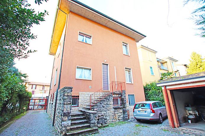 Villa in vendita a Bergamo, Centrale
