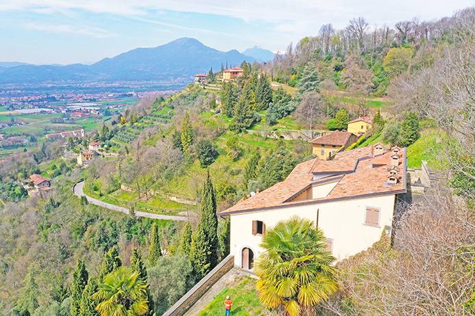Villa in vendita a Bergamo, San Vigilio