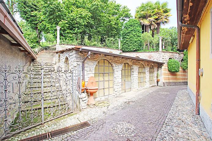 Villa in vendita a Almenno San Bartolomeo