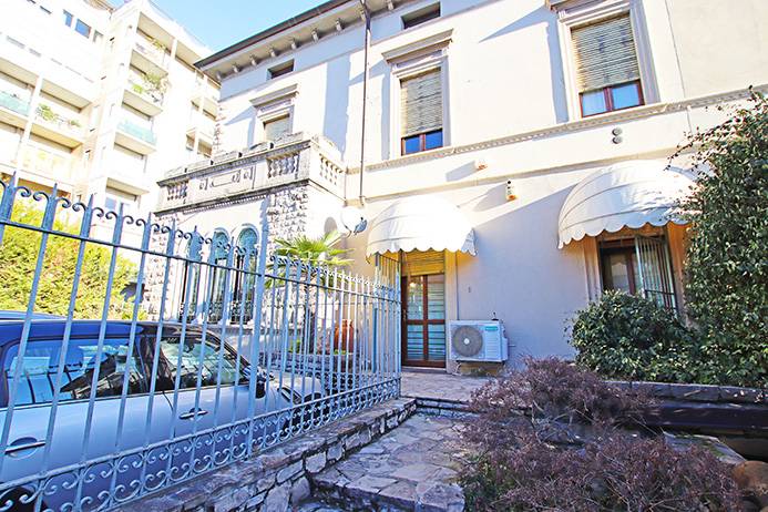 Studio/Ufficio in vendita a Bergamo, Centrale