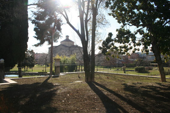 Casa indipendente in vendita a Bergamo, Redona
