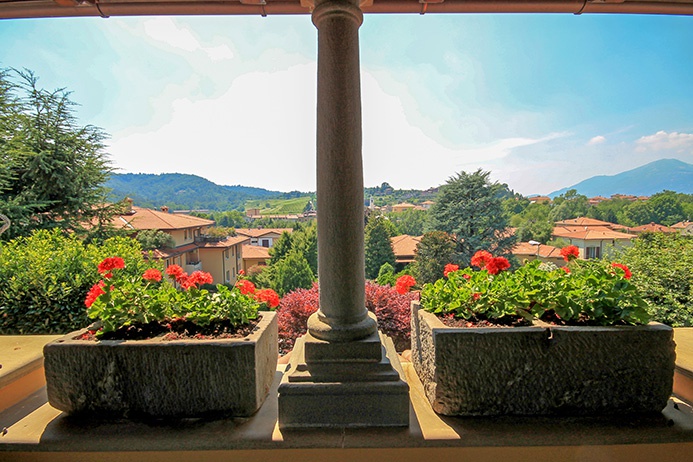 Villa in vendita a Ponteranica, Valbona
