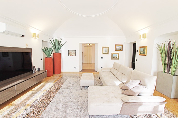 Porzione di casa indipendente in vendita a Ranica