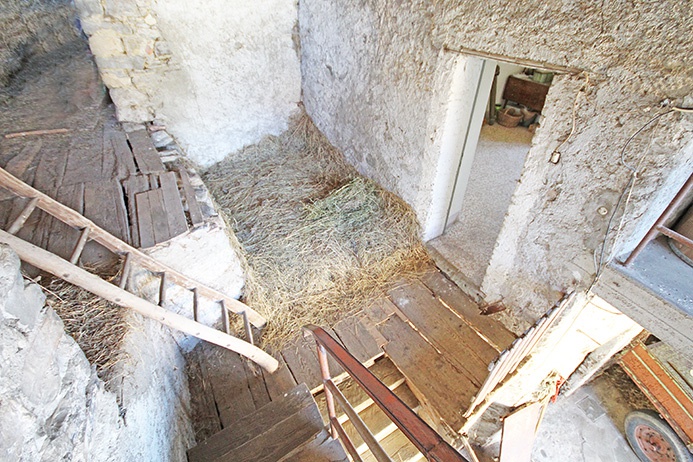 Rustico in vendita a Caprino Bergamasco, Formorone