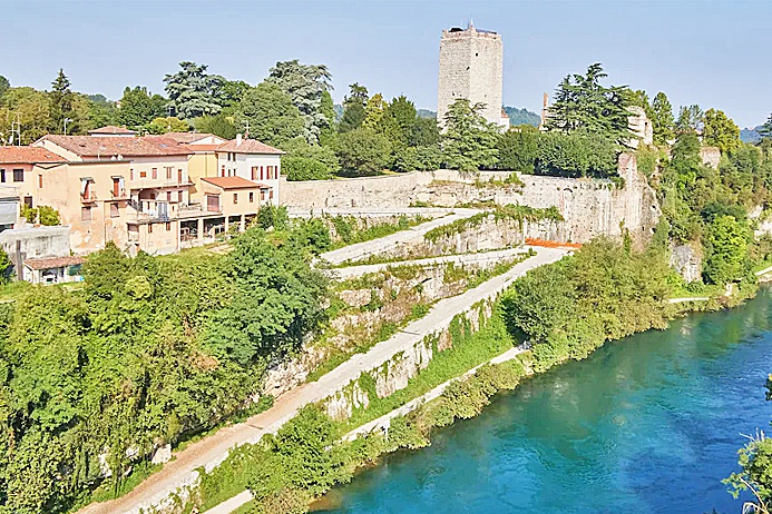 Terreno edificabile in vendita a Capriate San Gervasio, Capriate