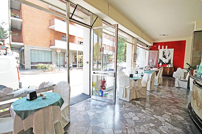 Negozio in vendita a Bergamo, Centrale