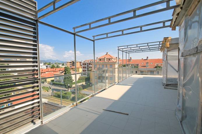 Attico in vendita a Bergamo, Redona