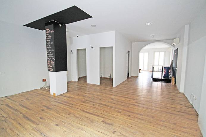 Negozio in vendita a Bergamo, Centrale