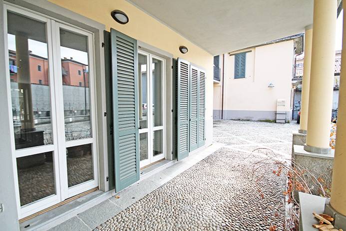 Negozio in vendita a Bergamo, Centrale