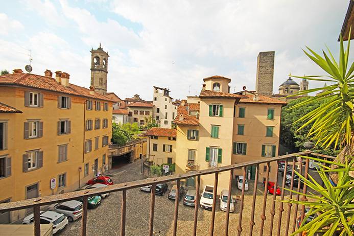Appartamento in vendita a Bergamo, Citt Alta
