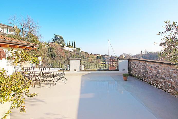 Attico in vendita a Padenghe sul Garda