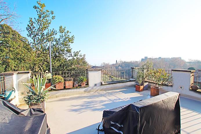 Attico in vendita a Padenghe sul Garda