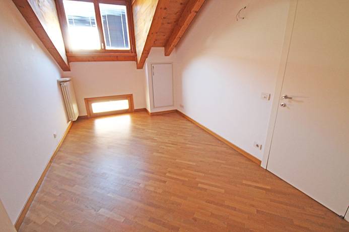 Mansarda in affitto a Bergamo, Centrale