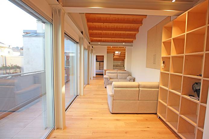 Attico in affitto a Bergamo, Centrale