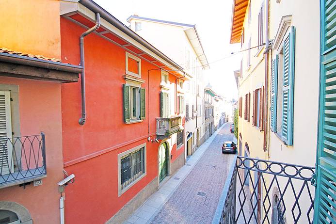 Appartamento in affitto a Bergamo, Centrale